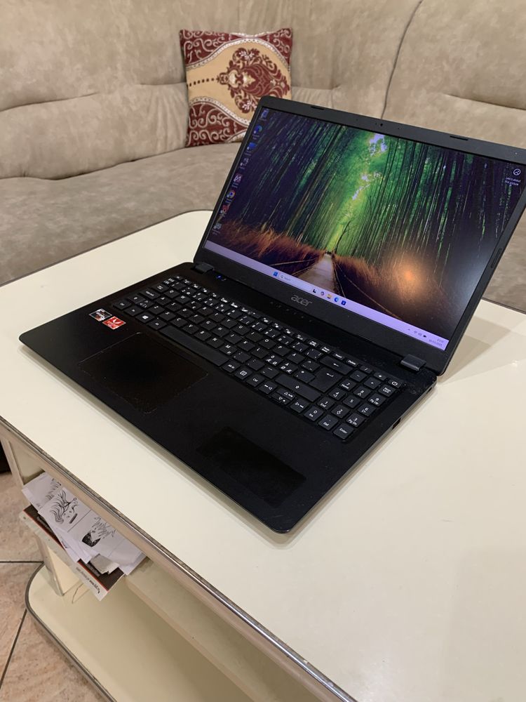 Laptop Acer Aspire 3 , 15.6  ,ssd, Ryzen 5,  2gb video