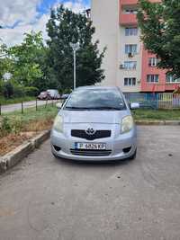 Toyota Yaris 1.3.vvti в много добро състояние