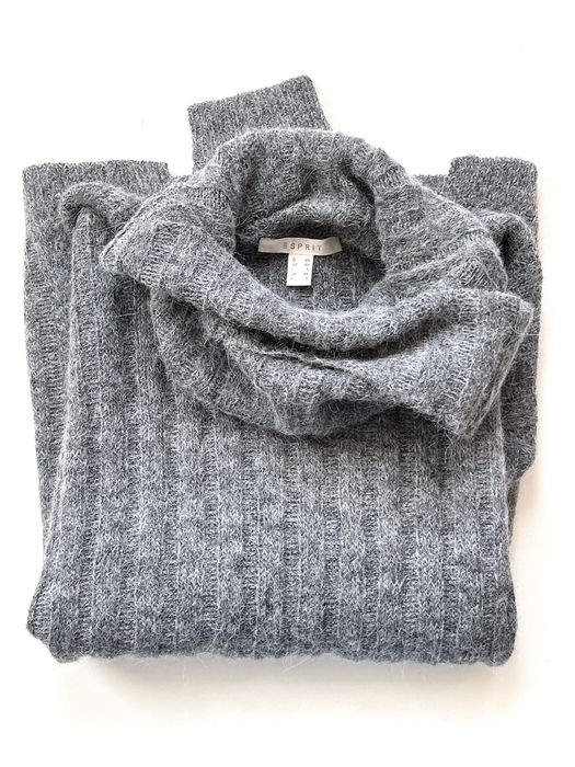 Esprit мек хубав пуловер от мека вълна и алпака