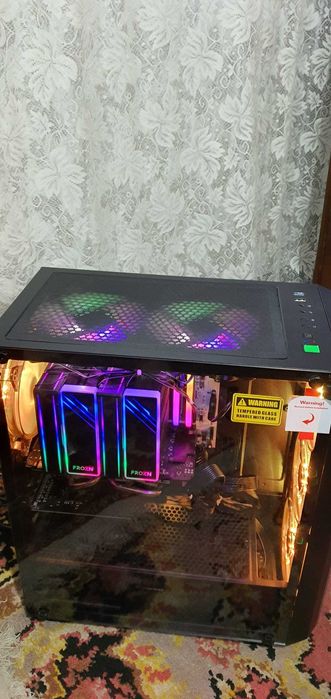 Pc cu toate componentele in GARANTIE !!!