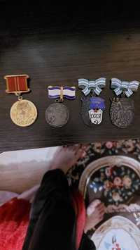 Продам медали советские