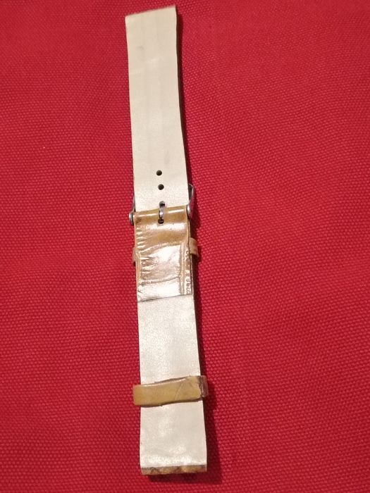 Vând curea ceas din piele de șarpe de 18 mm