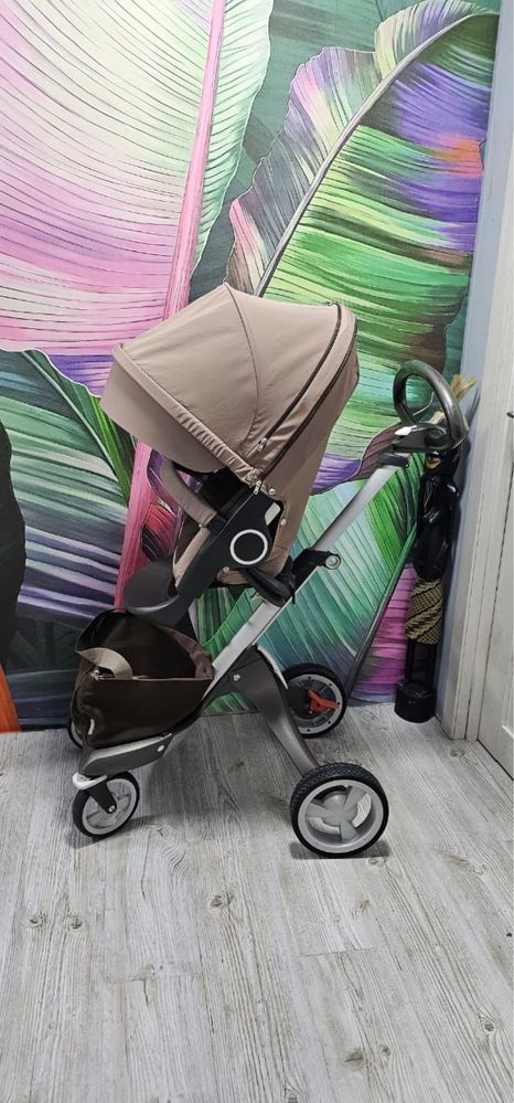 Коляска Stokke V4  2в1 с люлькой стоки сток