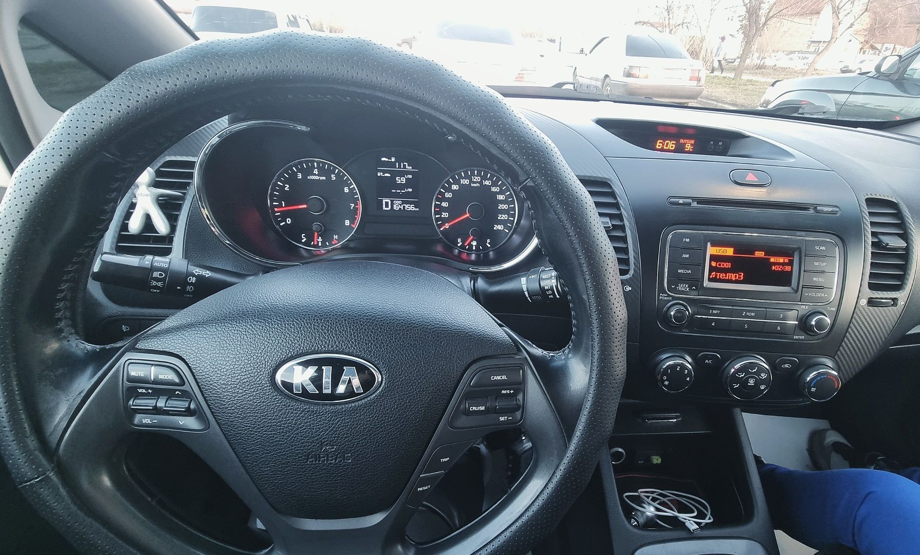 Продам KIA CERATO (K3)