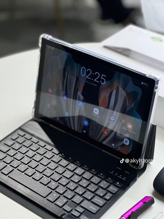 Продам планшет G2000 — рабочий, полный комплект