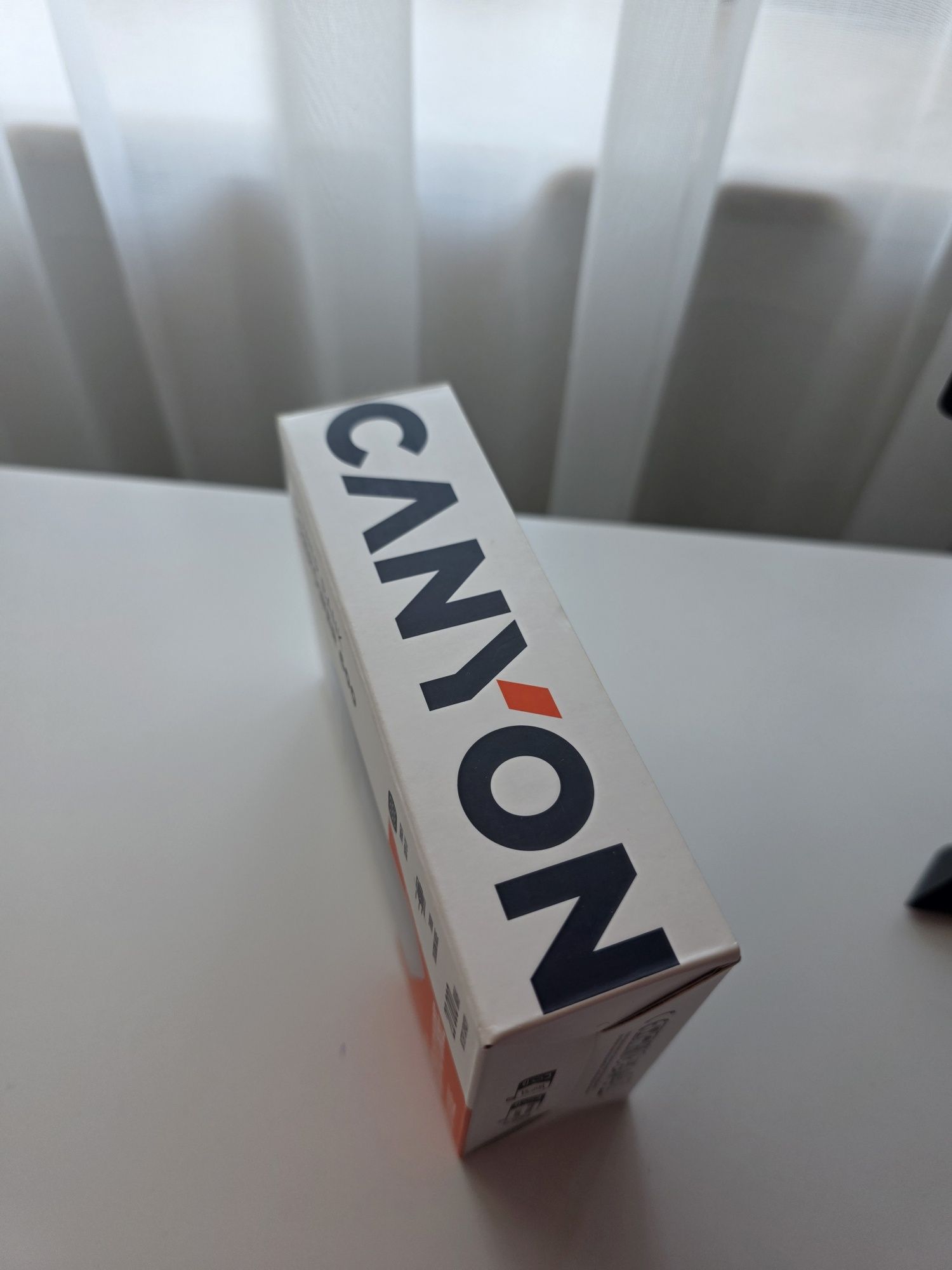 Безжична преносима батерия Canyon power bank OnPower 600