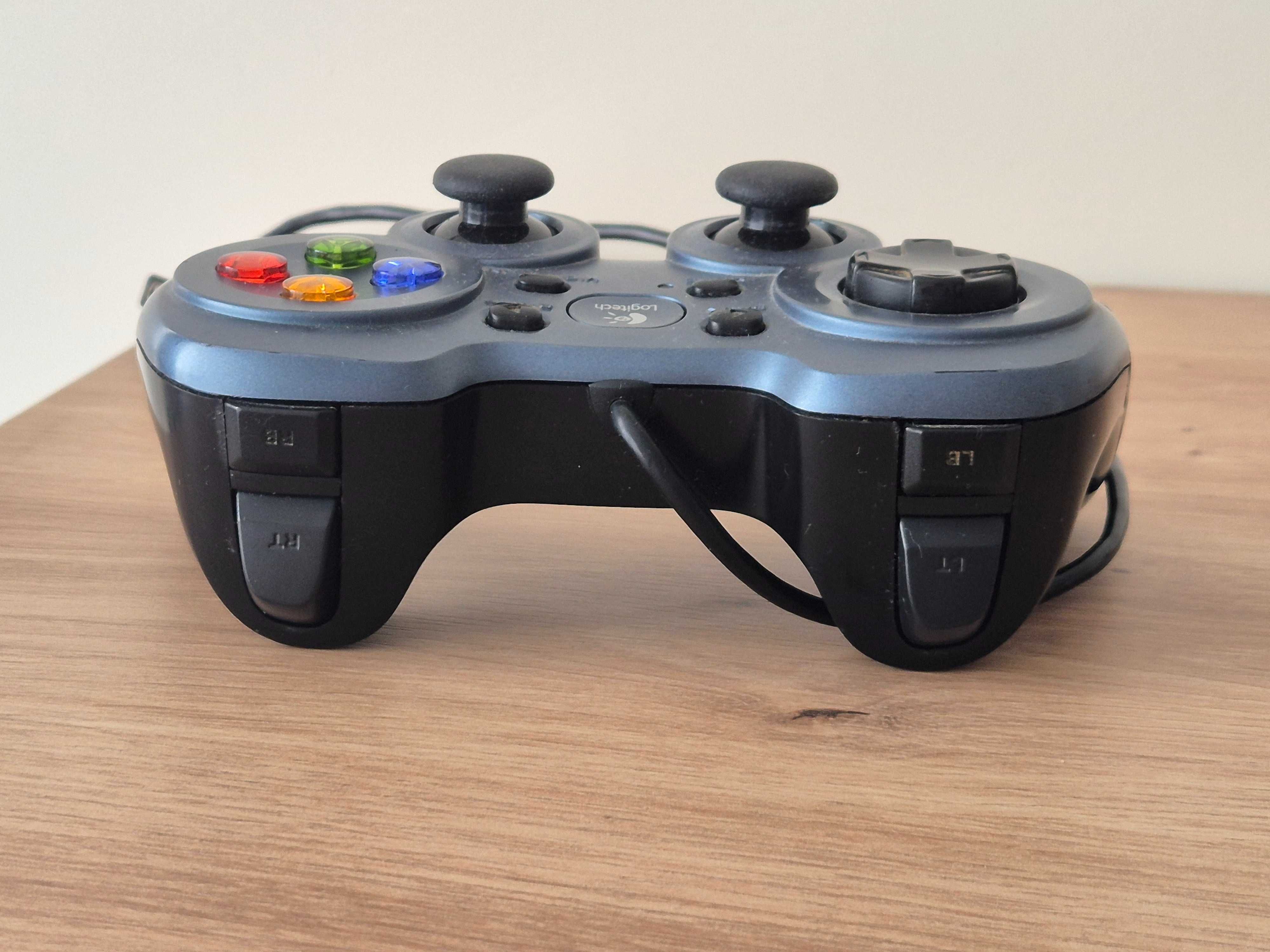 Logitech F510 Rumble Gamepad - USB джойстик с вибрация