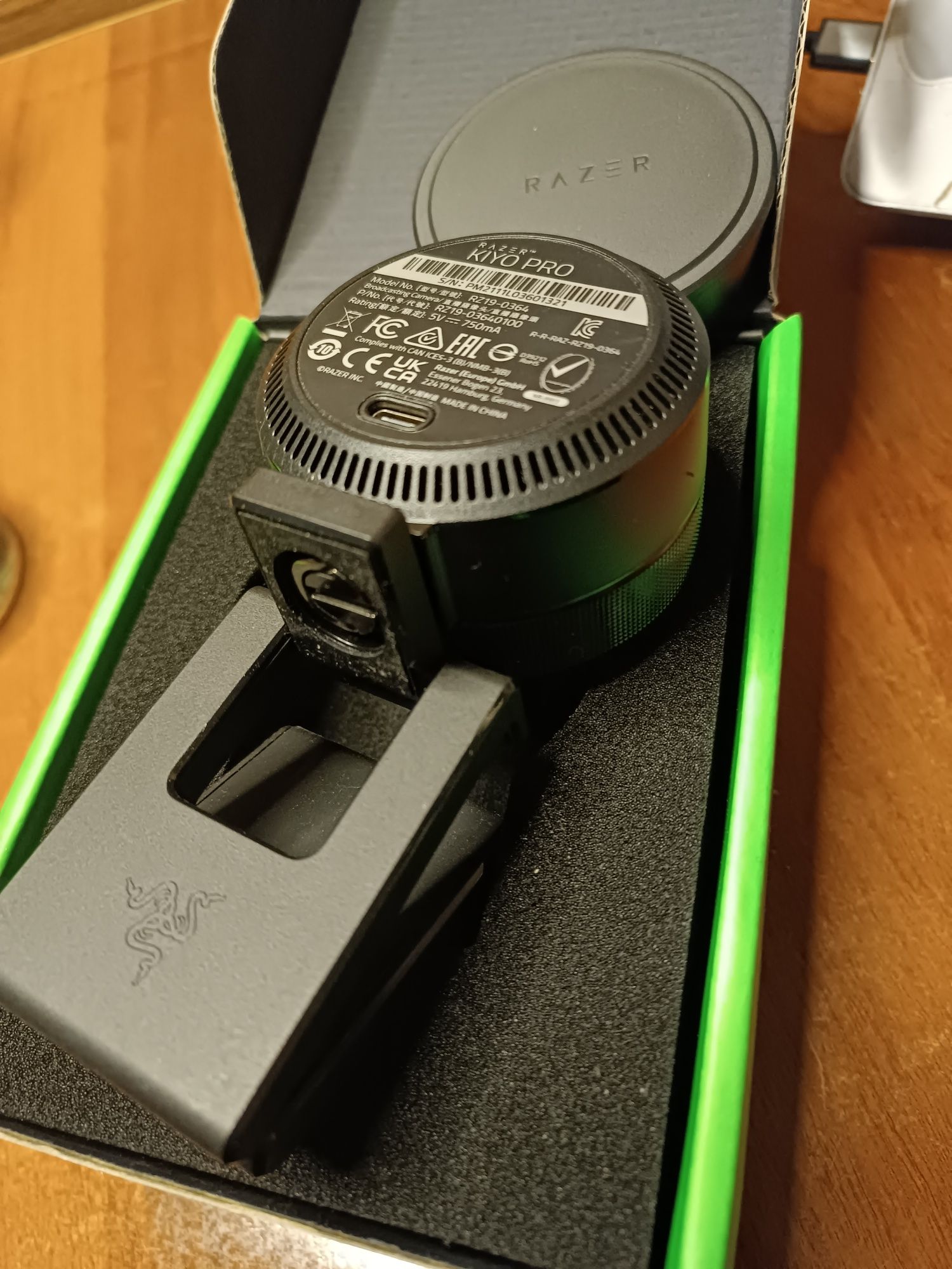 Razer KIYO PRO USB camera