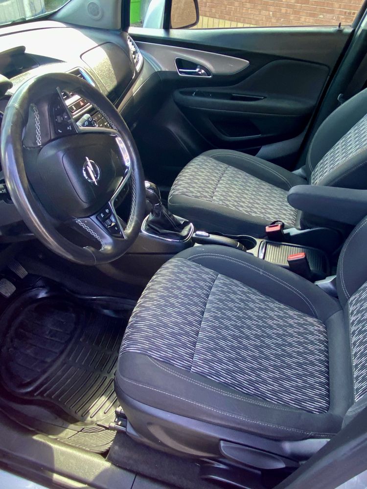 Opel Mokka 1,6 benzina, motor aspirat