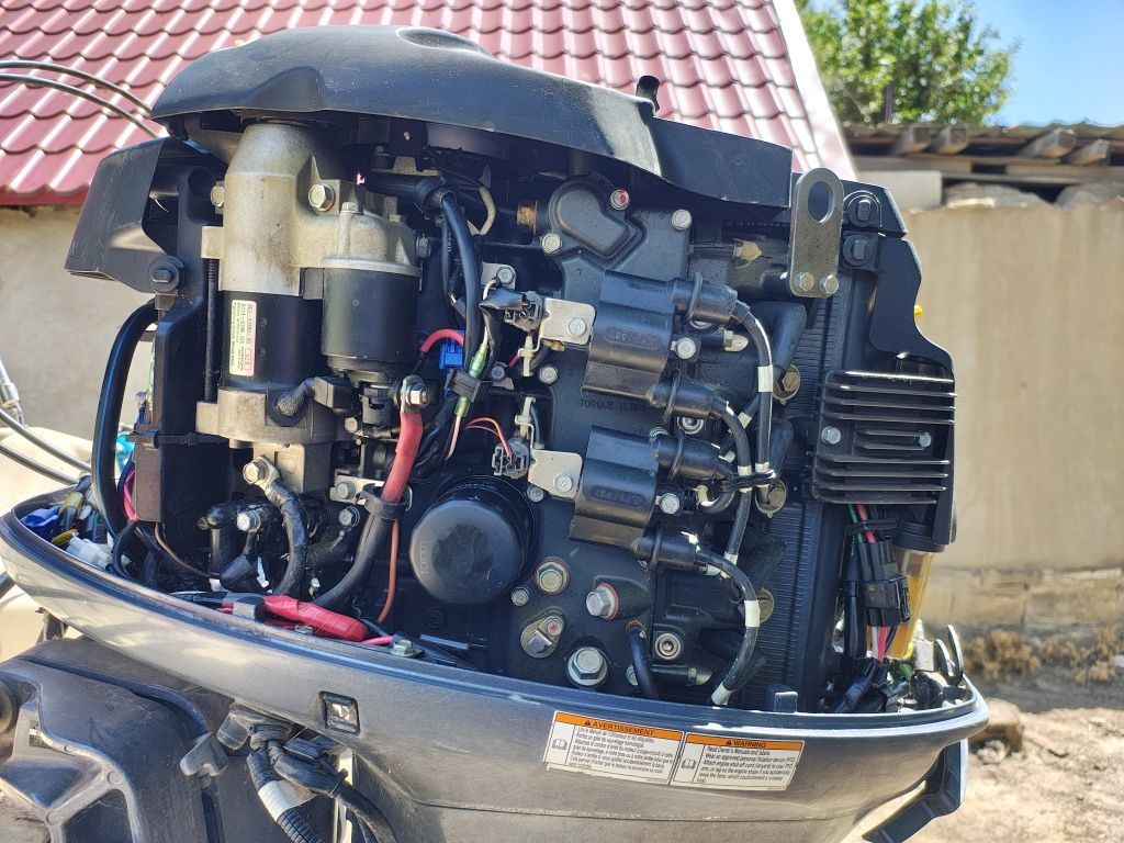 Vând corsar 630 cu motor Yamaha de 70 cp