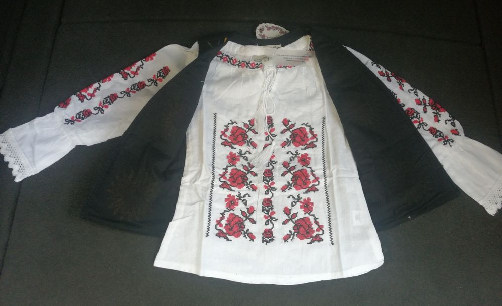 Compleu ie+vestuta din lână fetițe și băieți