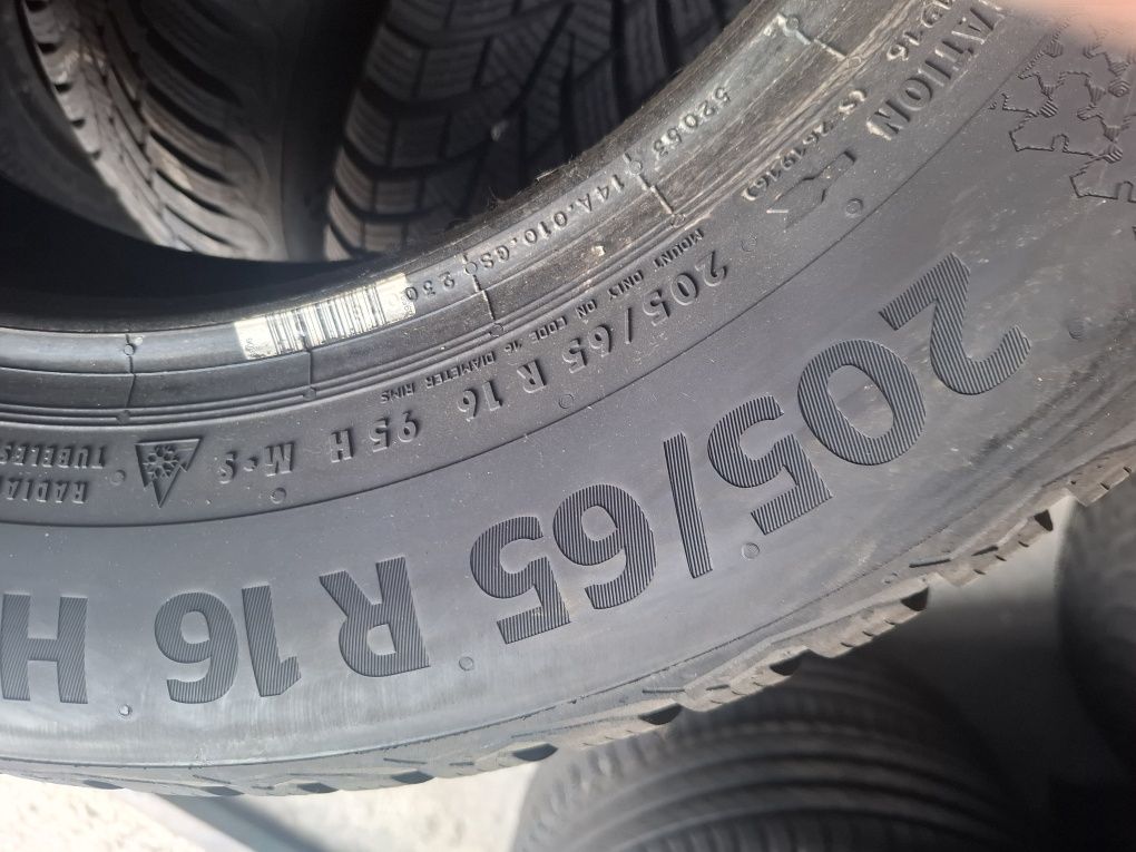 205 65 16 дот 3622 Continental 4бр  като нови  8mm цената е за 1бр