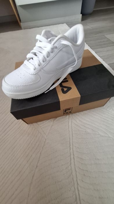 Дамски обувки FILA