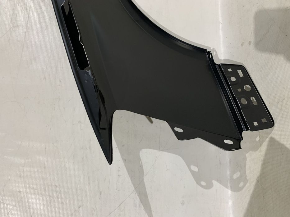 Aripa dreapta fata VW Passat B6, 2005, 2006, 2007, 2008, 2009, 2010. IN STOC