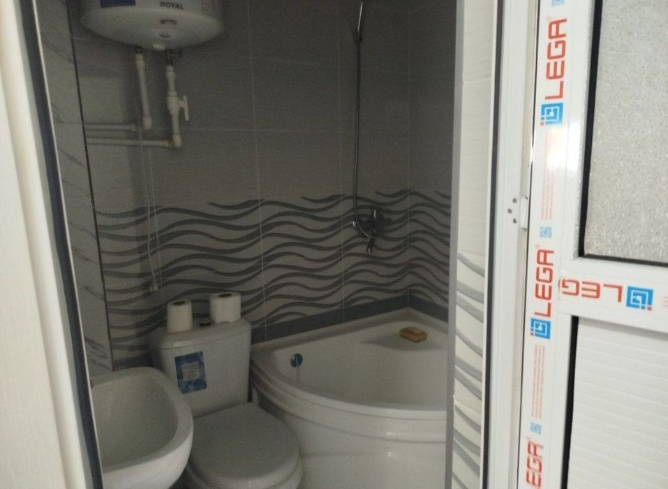 Texnologicheski tomonda 2 xonali uy sotiladi