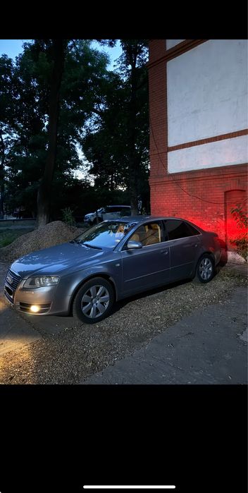 Vând Audi A4 B7 Sedan