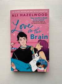 Love on the brain - книга на английски