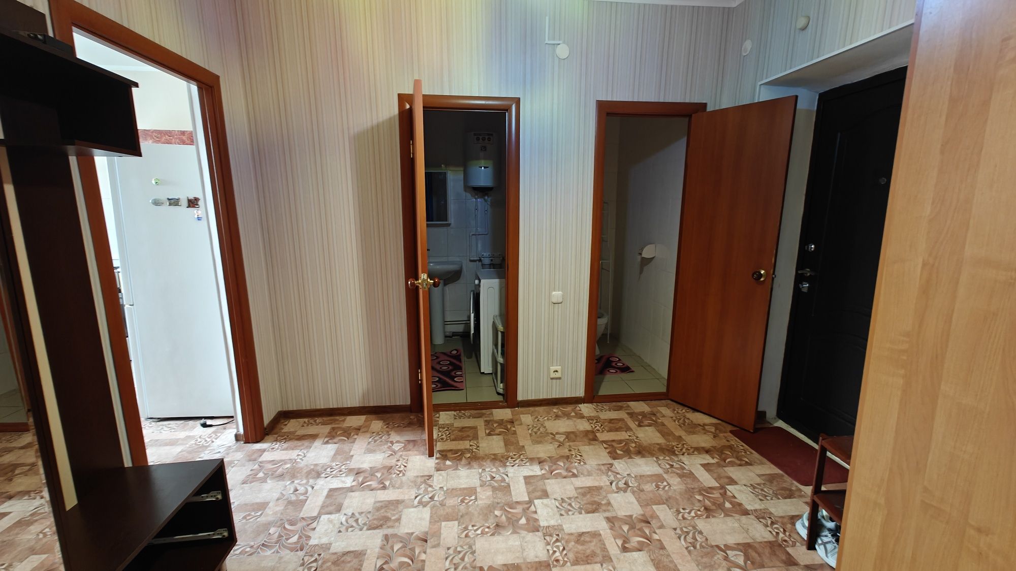 Сдам 1-комн квартиру в 10 мкр
