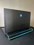 Laptop Alienware Area 51 REDUS LA 5000 PANA IN 1 SEPTEMBRIE!!
