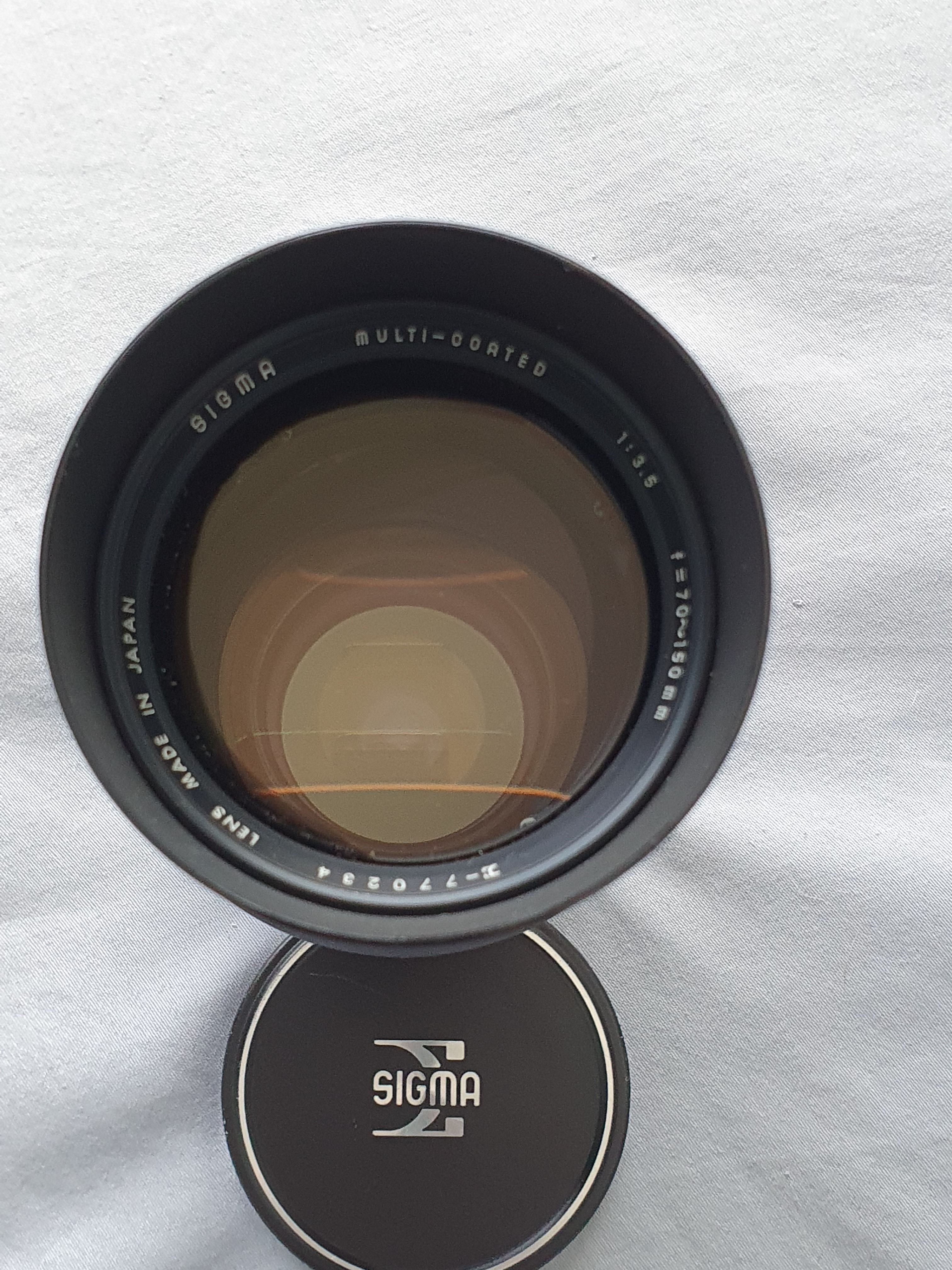 Фотообектив  Sigma 70 - 150 mm multi-coated