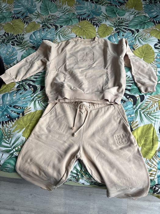 Опигинален анцунг от две части на Boss