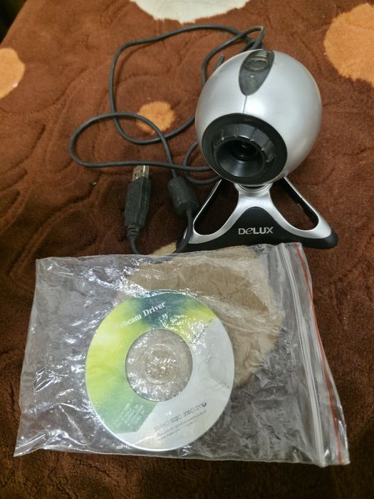 Vand webcam pc cu cd original