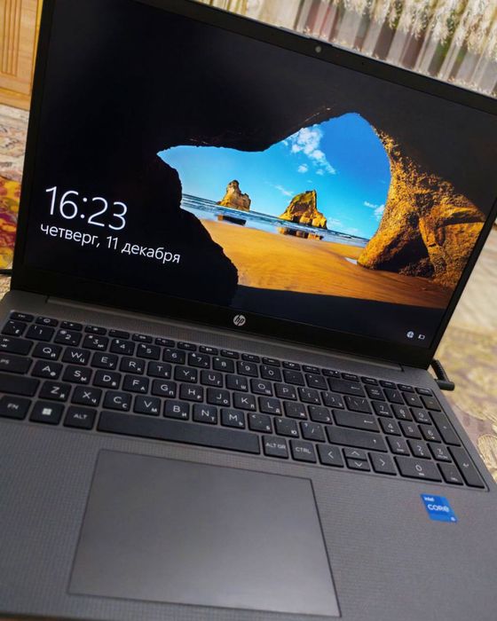 Hp core i5 / 13 - Avlod 8/512