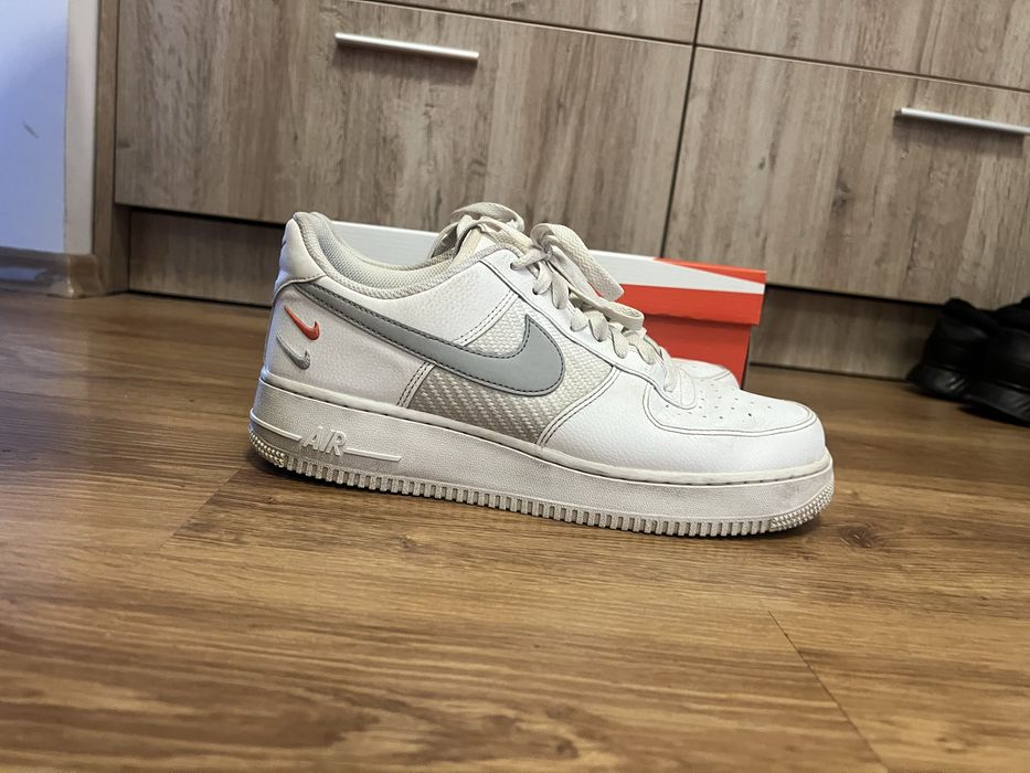 Nike Air Force 1 LV8 Double Swoosh 43
