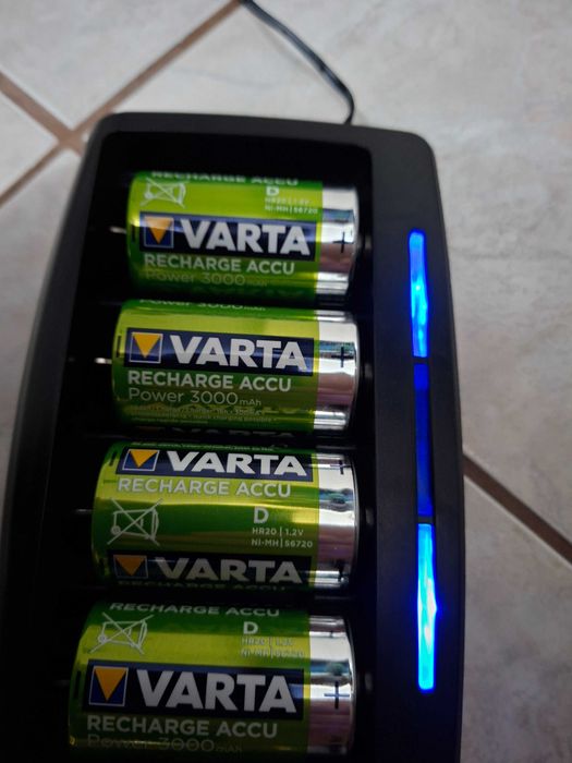 Acumulatori noi VARTA R 20, D, 3000 mAh, 1,.2 V - 4 buc