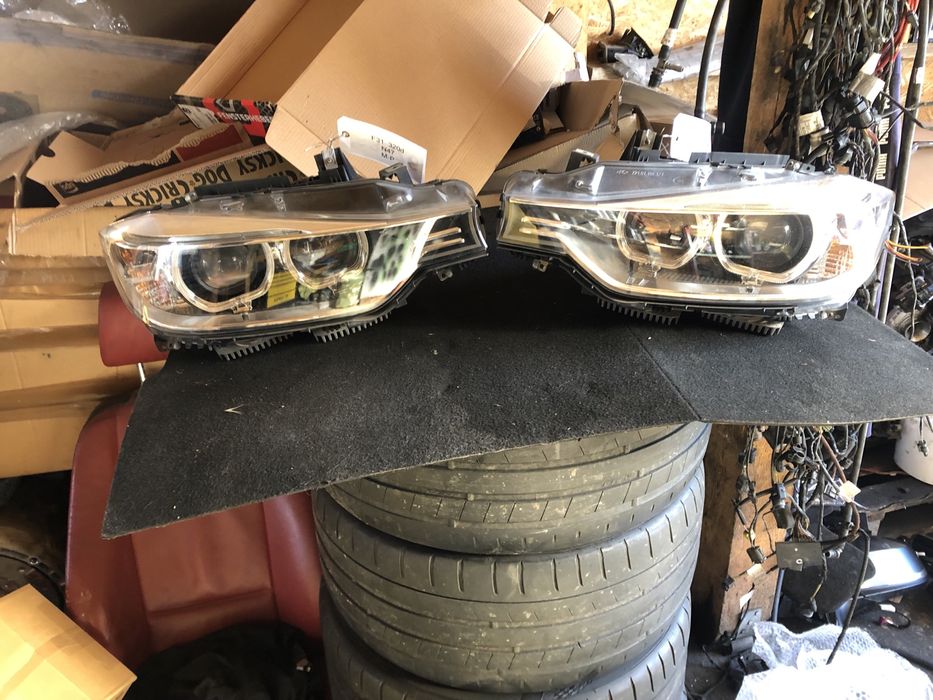 Far stanga dreapta bmw f30 f31 xenon seria 3 se vand cu tot cu module