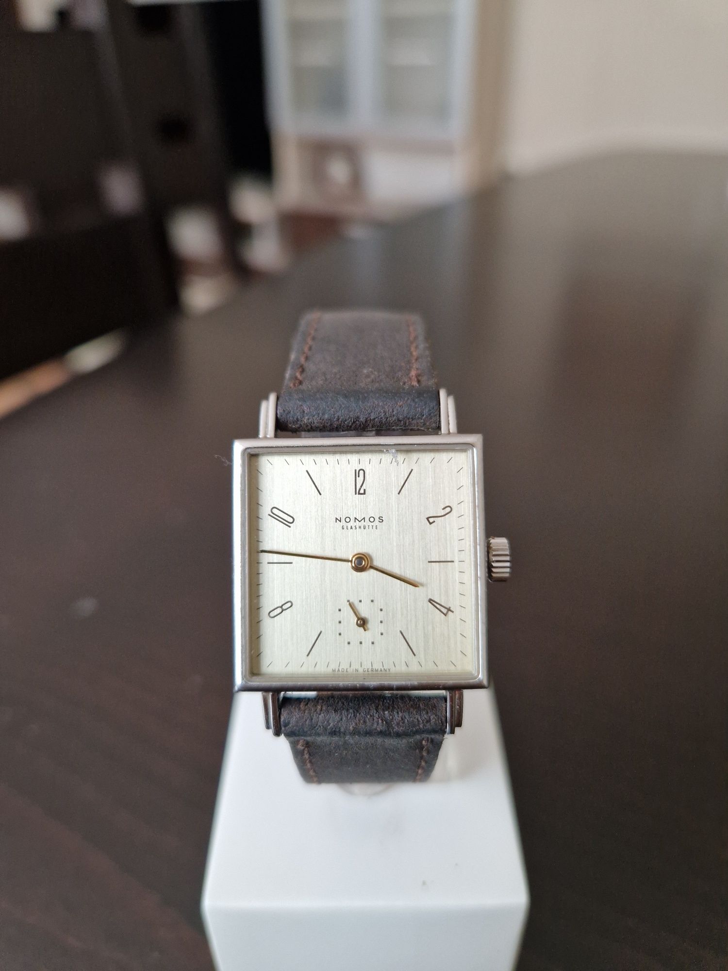 Рядък антикварен немски колекционерски часовник Nomos- Glashutte