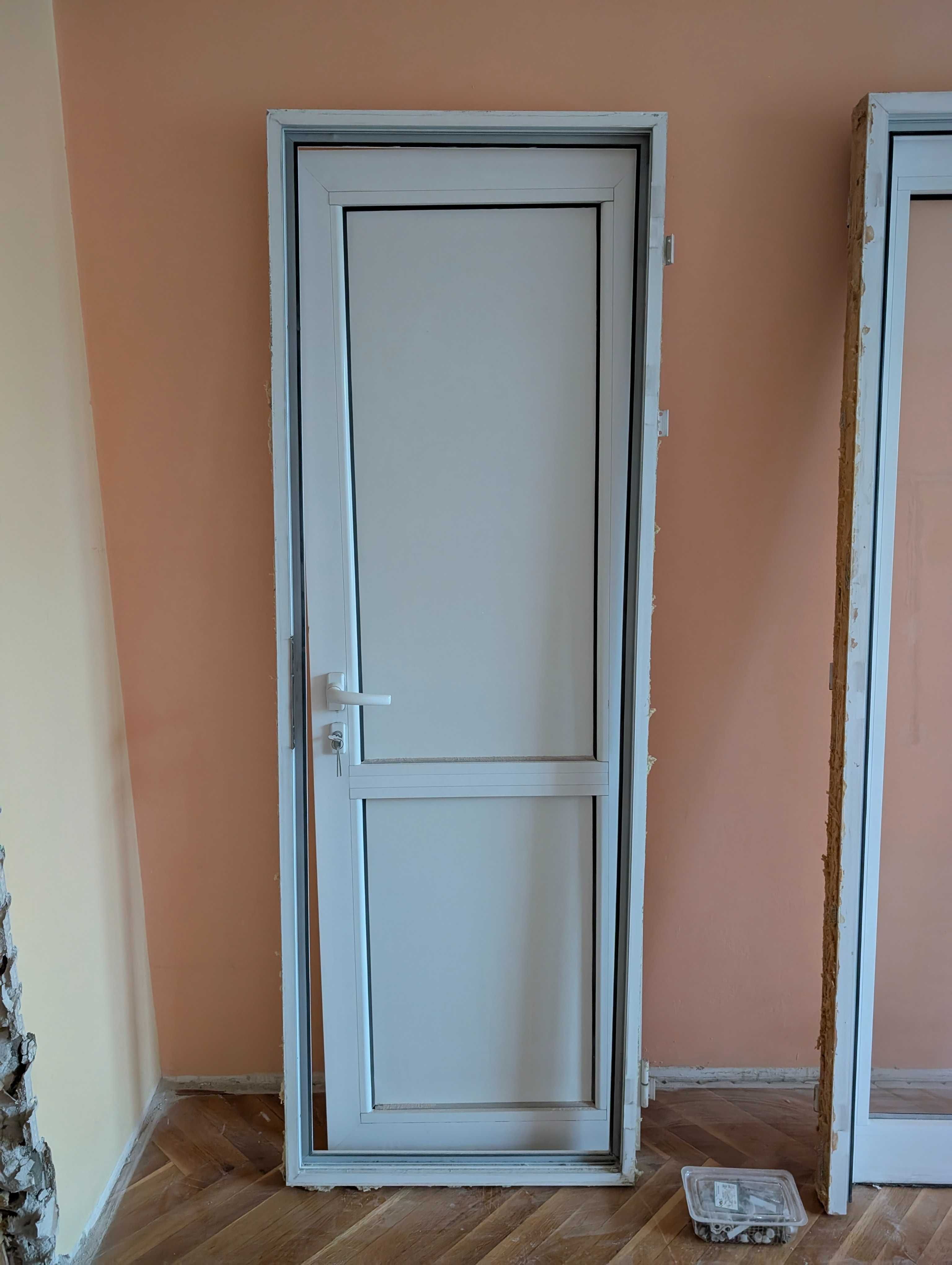 Алуминиеви интериорни врати (5бр.) различни размери (цена на брой)