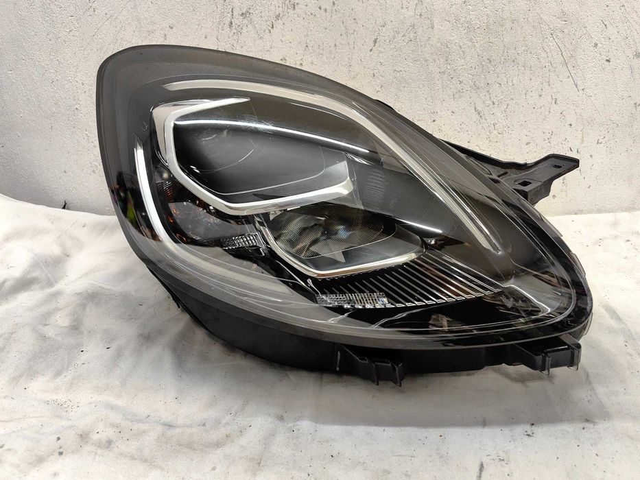 Оригинален фар Форд Пума  Ford Puma Led