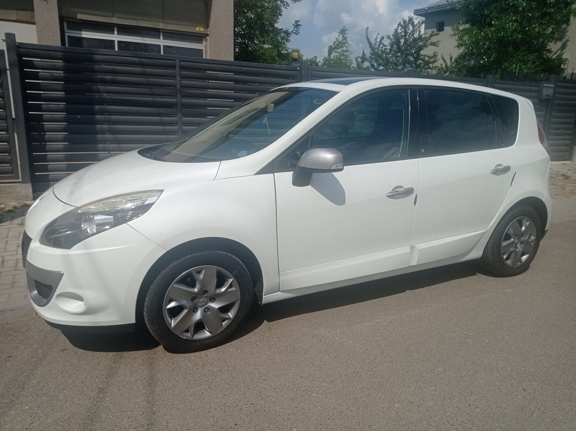 Vand/schimb Renault scenic 3