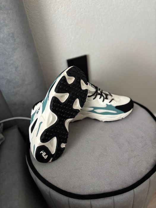 Fila дамски маратонки