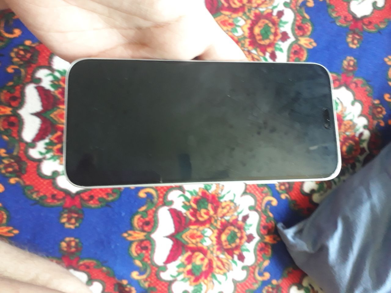 Srochna sotiladi Honor 400 lite tiniq yangide