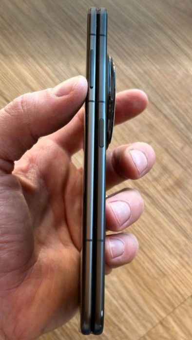 Honor Magic V3 5G 512GB Negru – impecabil, liber rețea, garanție 1 an