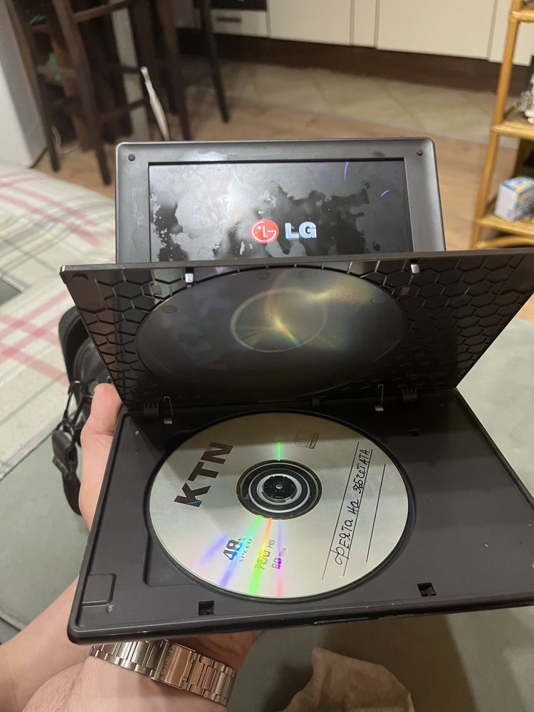 Портабилен DVD/CD Player