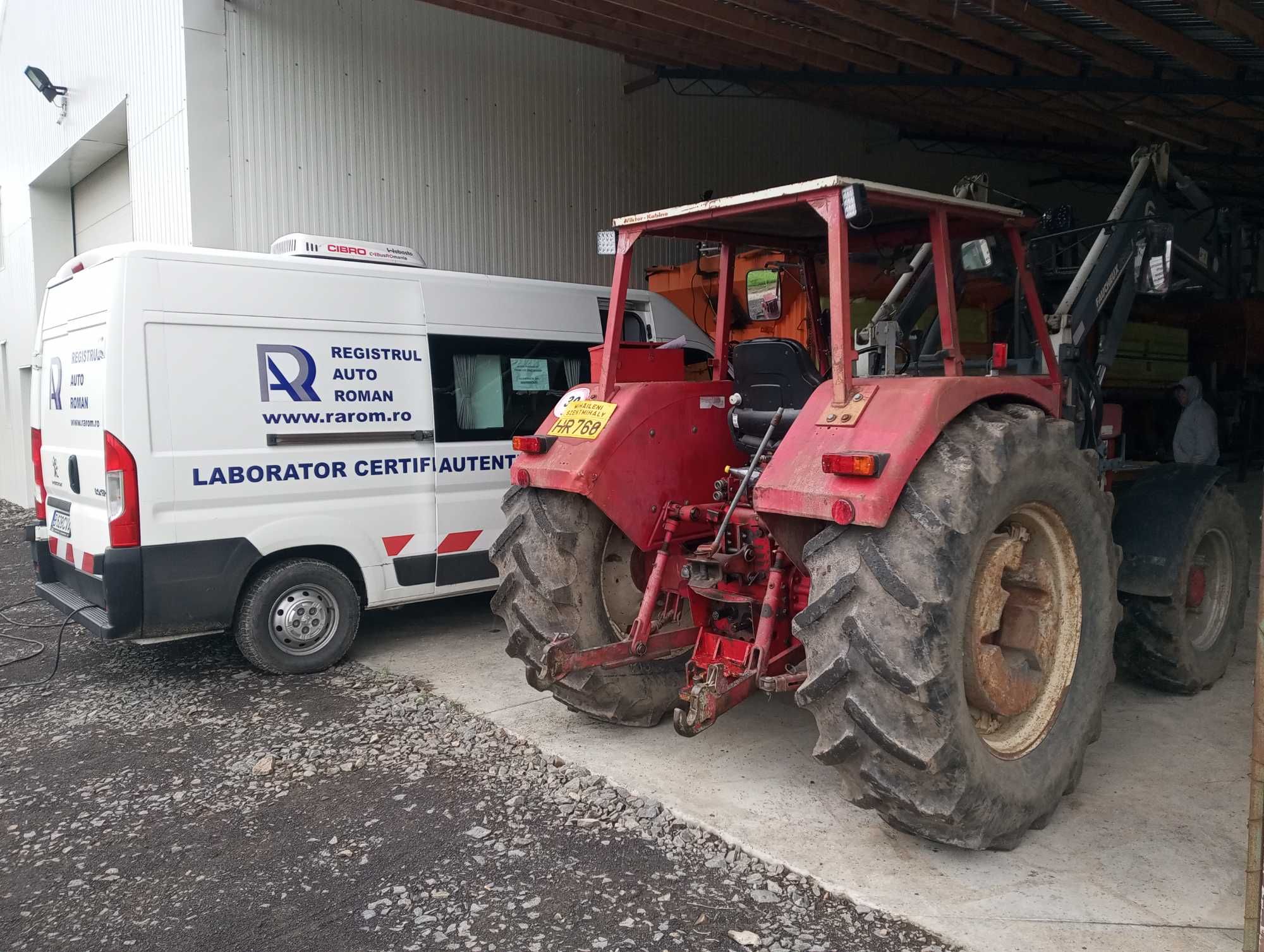 International 844