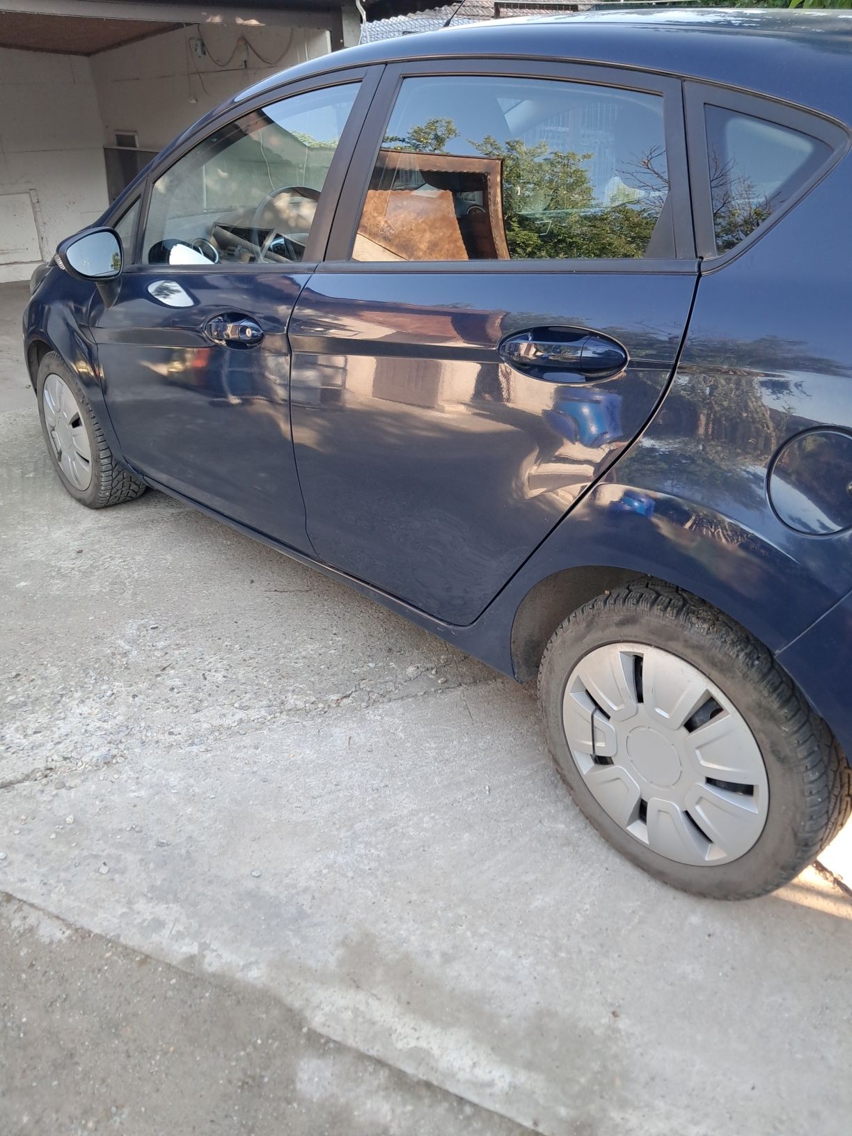 Vând Ford Fiesta 2015