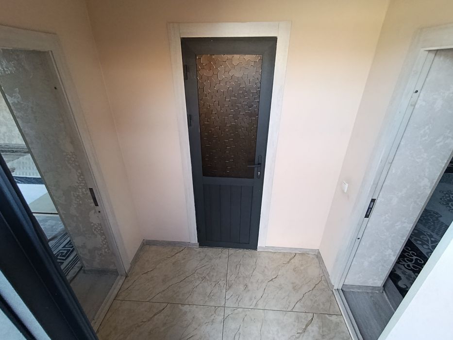 Ижарага Уй. (Квартирага берилади. Зангиота Солнечний