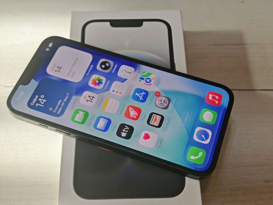 Като нов iPhone 16e 128 GB Гаранция