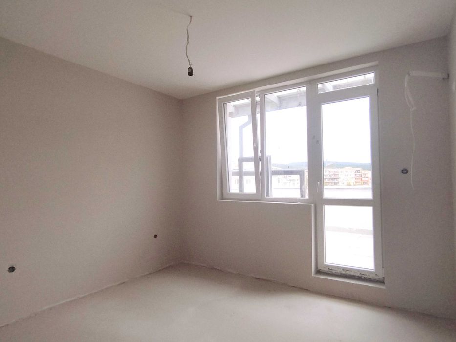 Продава се Двустаен апартамент в Перник, Изток - 93 кв.м за 1033 €/кв.м - Снимка #7