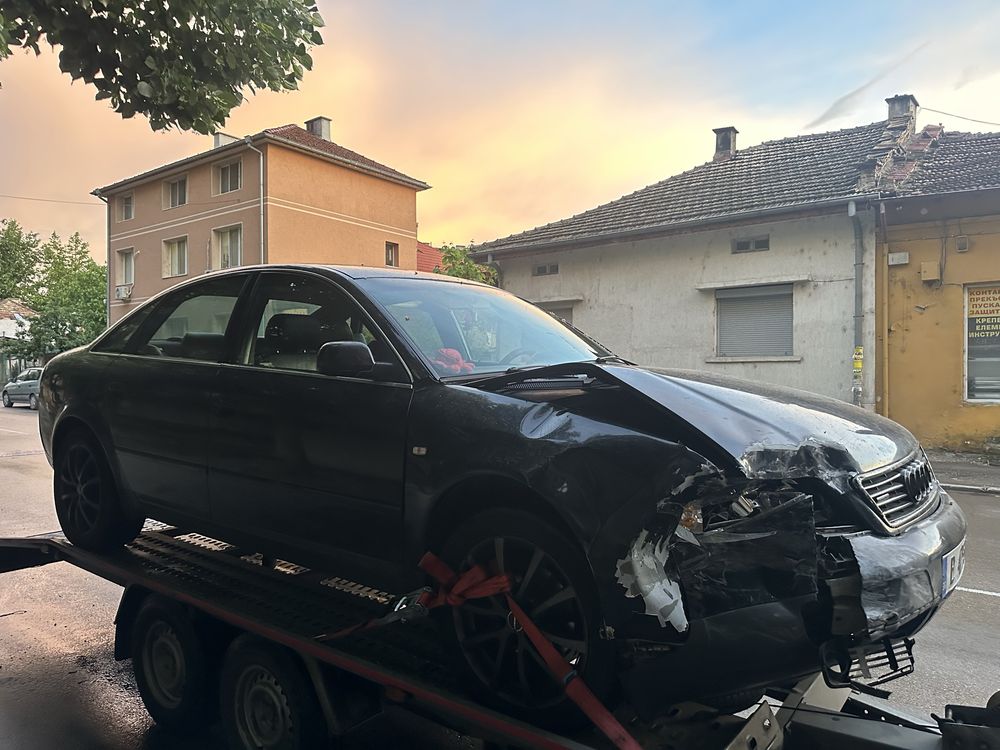 Audi A6 C5 1998 година Цяла или Цяла за части