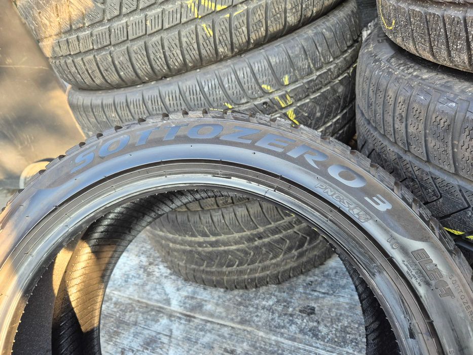 2 Anvelope de IARNA - 235/45/18 - PIRELLI APP NOI TESLA DOT 2023