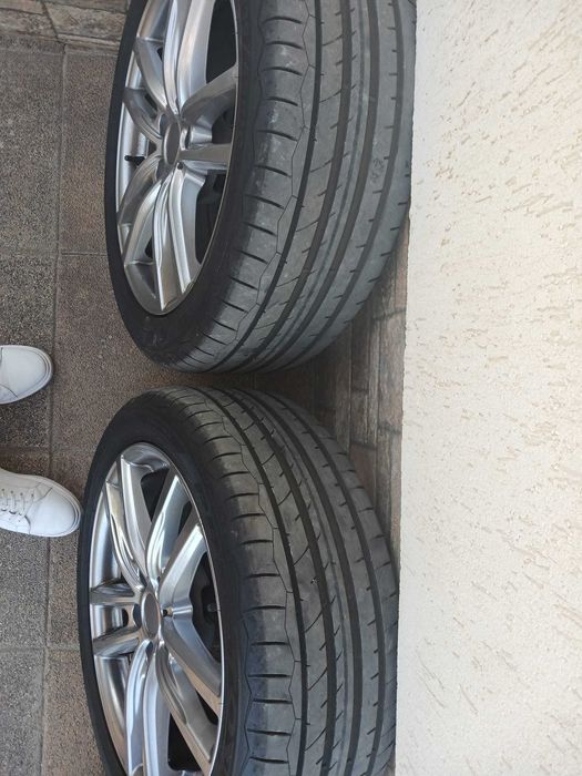 Roti complete de vara R18 - VAG