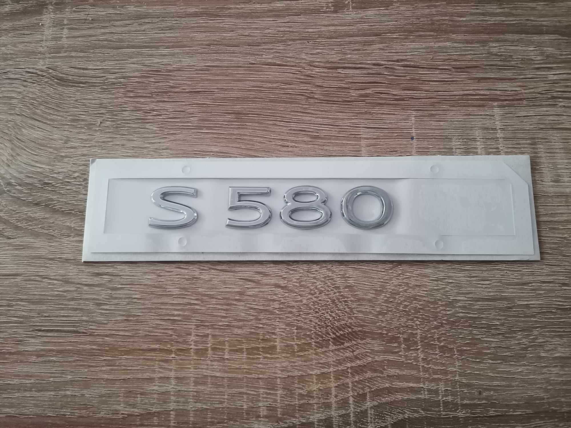 Надпис нов стил Mercedes Benz S 580 W223