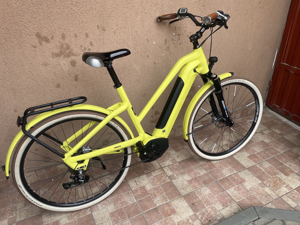 Bicicleta electrica(ebike)Trekking city Bosch