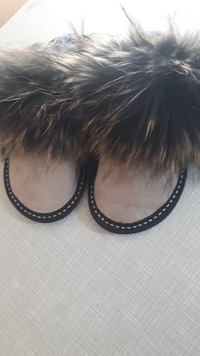 Papuci de casă din blană naturală