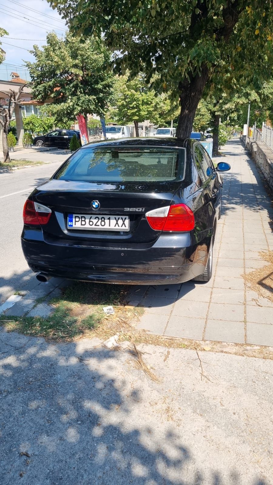 Продавам автомобил BMW